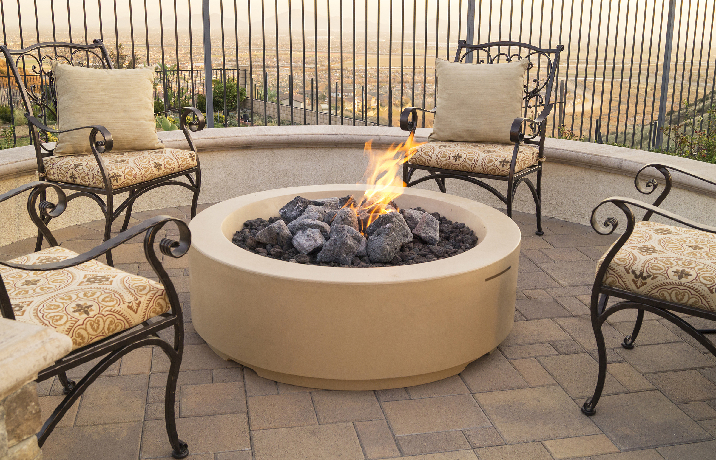 outdoor-firepits